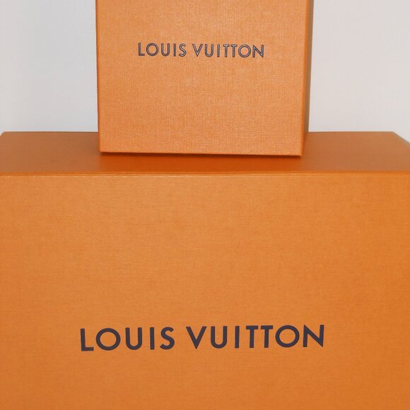 Louis Vuitton Run Away Sneakers Size 38/8 Women's Trainers Authentic W/ Box Lot - Picture 15 of 16